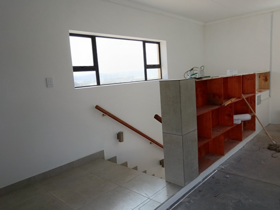 3 Bedroom Property for Sale in Fraaiuitsig Western Cape